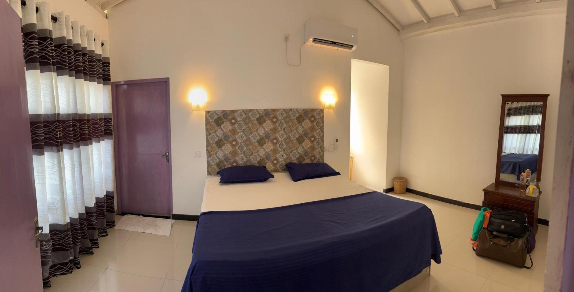 House 73 Hotel Unawatuna Eksteriør billede