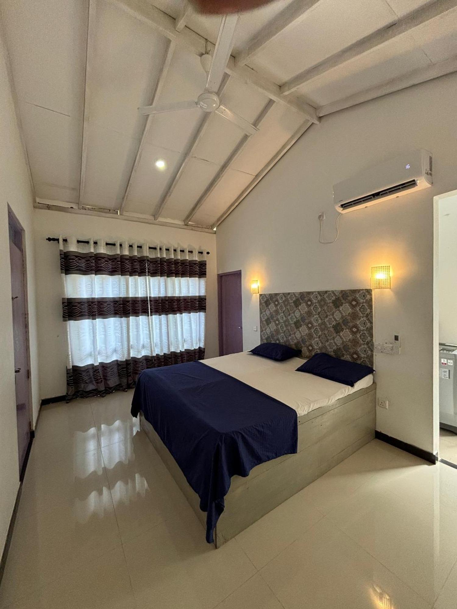 House 73 Hotel Unawatuna Eksteriør billede